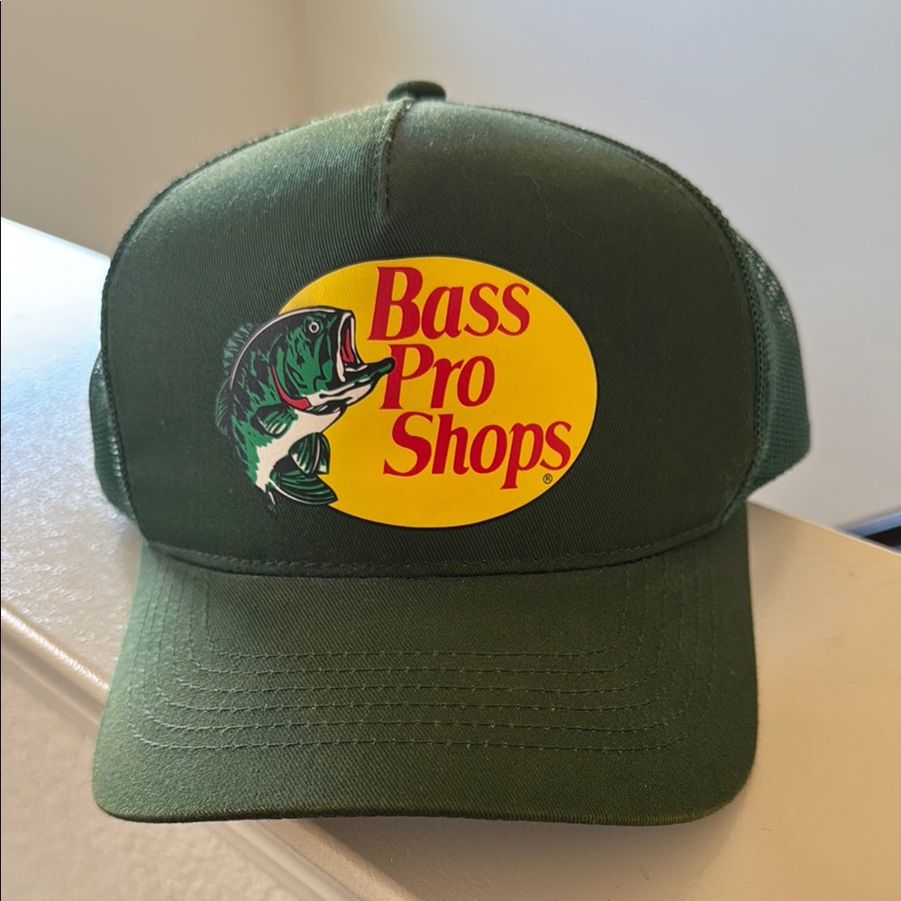 Bass Pro Shops Green Cap